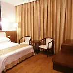 Super 8 Hotel Beijing Lishuiqiao South Subway Station