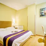 Super 8 Hotel Beijing Lishuiqiao South Subway Station